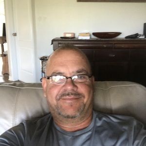 Meet your Posher, Larry